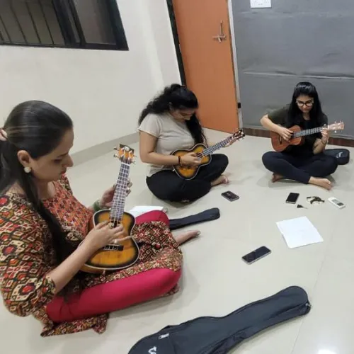 Learn Ukulele in Thane